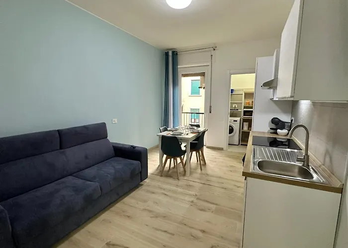 Lucania Azzurra Apartment, Elegante E Confortevole, Con Metro M3 Sotto Casa, Collegamento Diretto A Duomo Di E Stazione Apartmán Milán