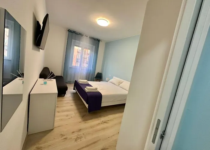 Apartmán Lucania Azzurra Apartment, Elegante E Confortevole, Con Metro M3 Sotto Casa, Collegamento Diretto A Duomo Di E Stazione *