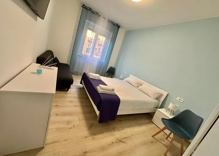 Lucania Azzurra Apartment, Elegante E Confortevole, Con Metro M3 Sotto Casa, Collegamento Diretto A Duomo Di E Stazione * Milán
